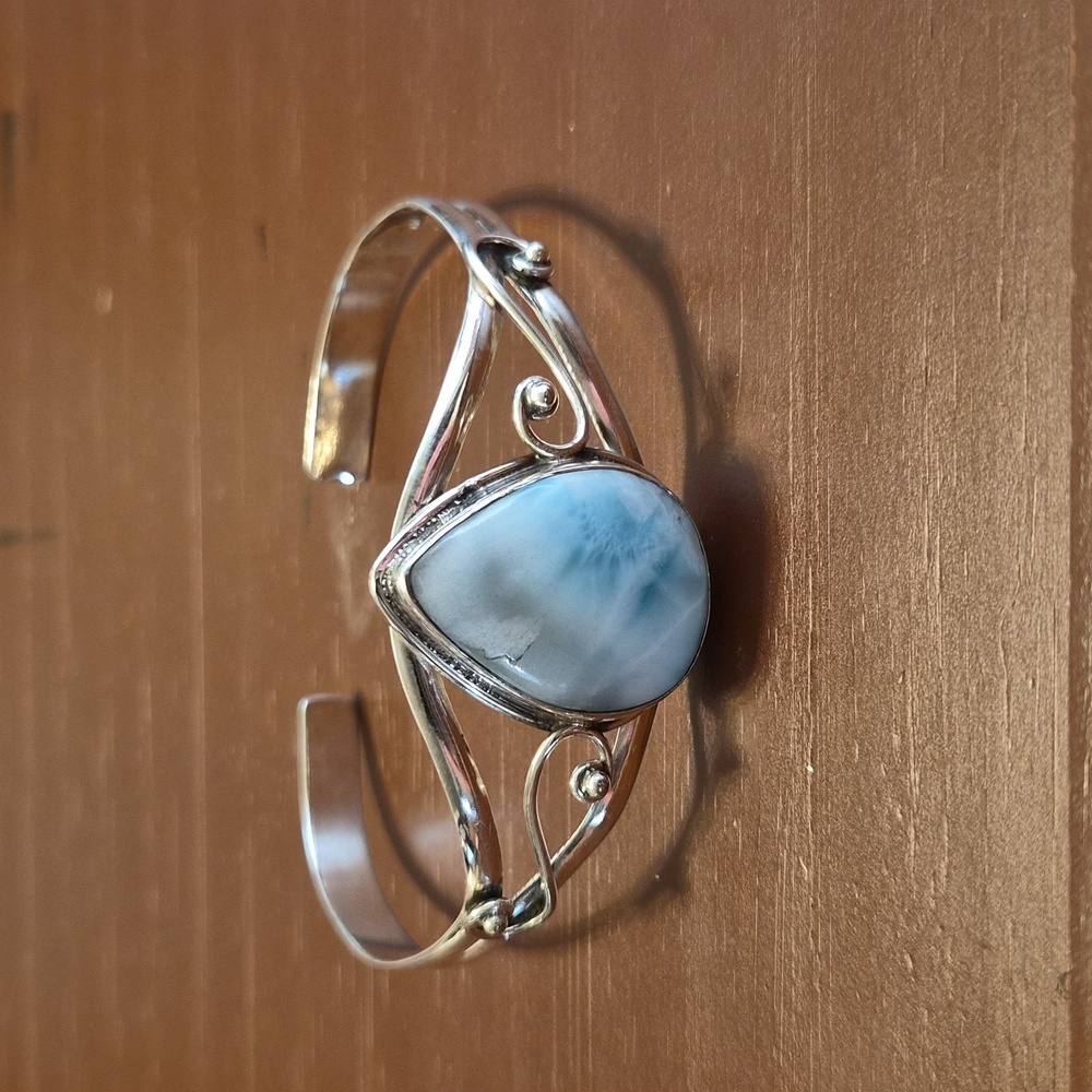 Elegant Sterling Silver and Larimar Blue Teardrop Bracelet